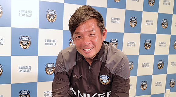 プロフィール