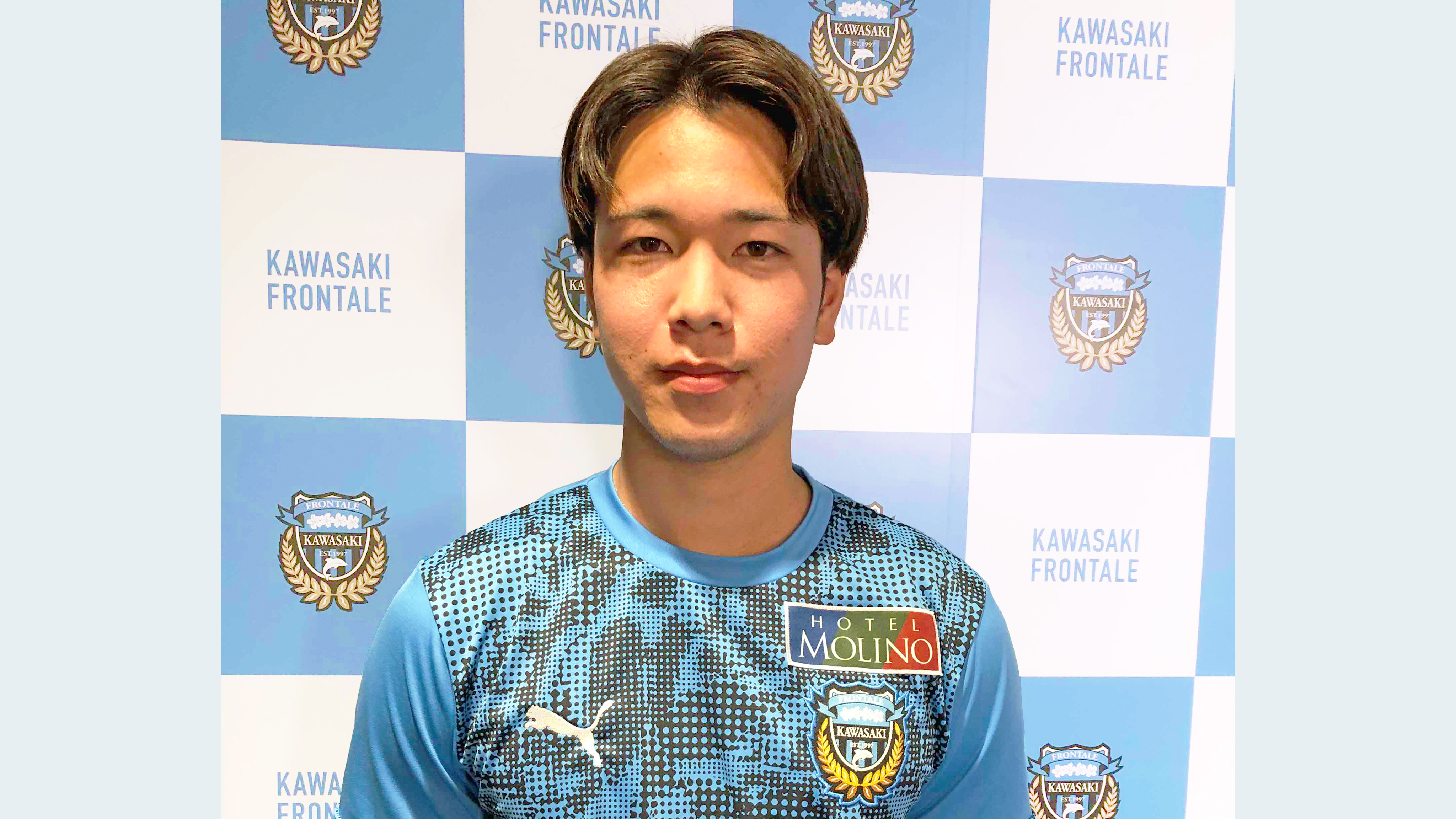 プロフィール