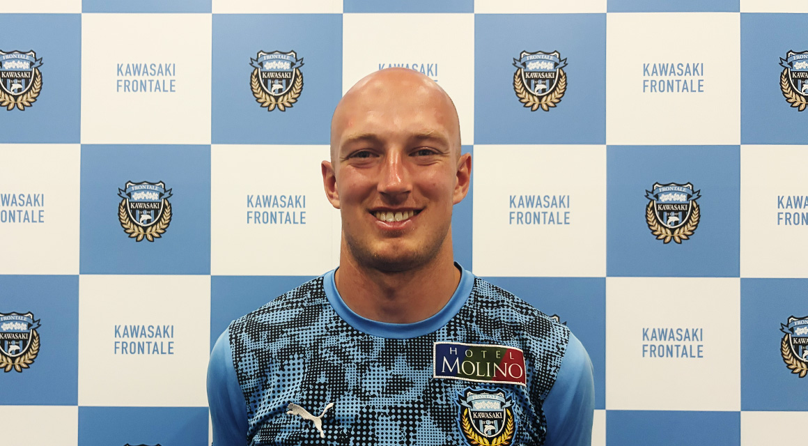 プロフィール